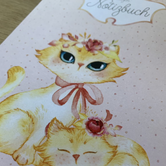 Notizbuch mit Katzenmama und Kitten
